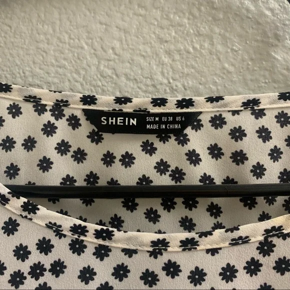 SHEIN Floral Long Sleeve Blouse - Picture 4 of 4